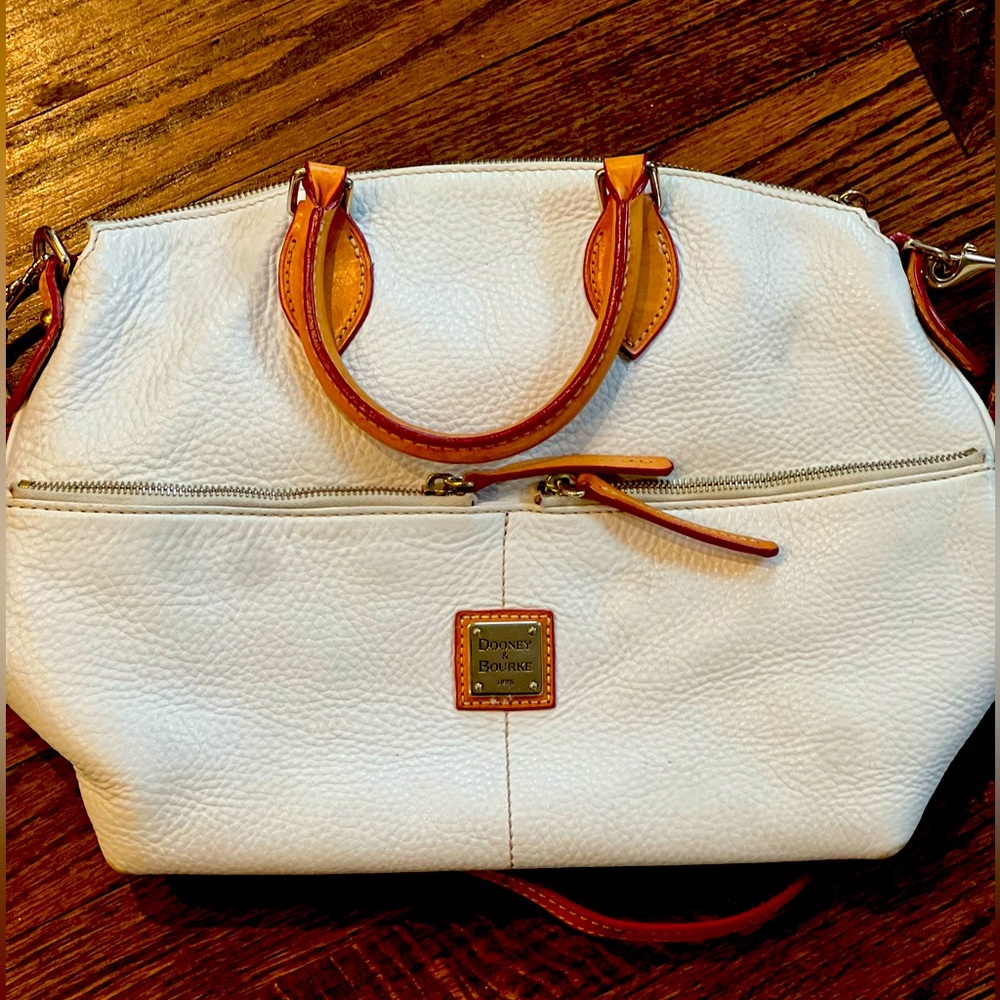 NEW Dooney & Burke bag